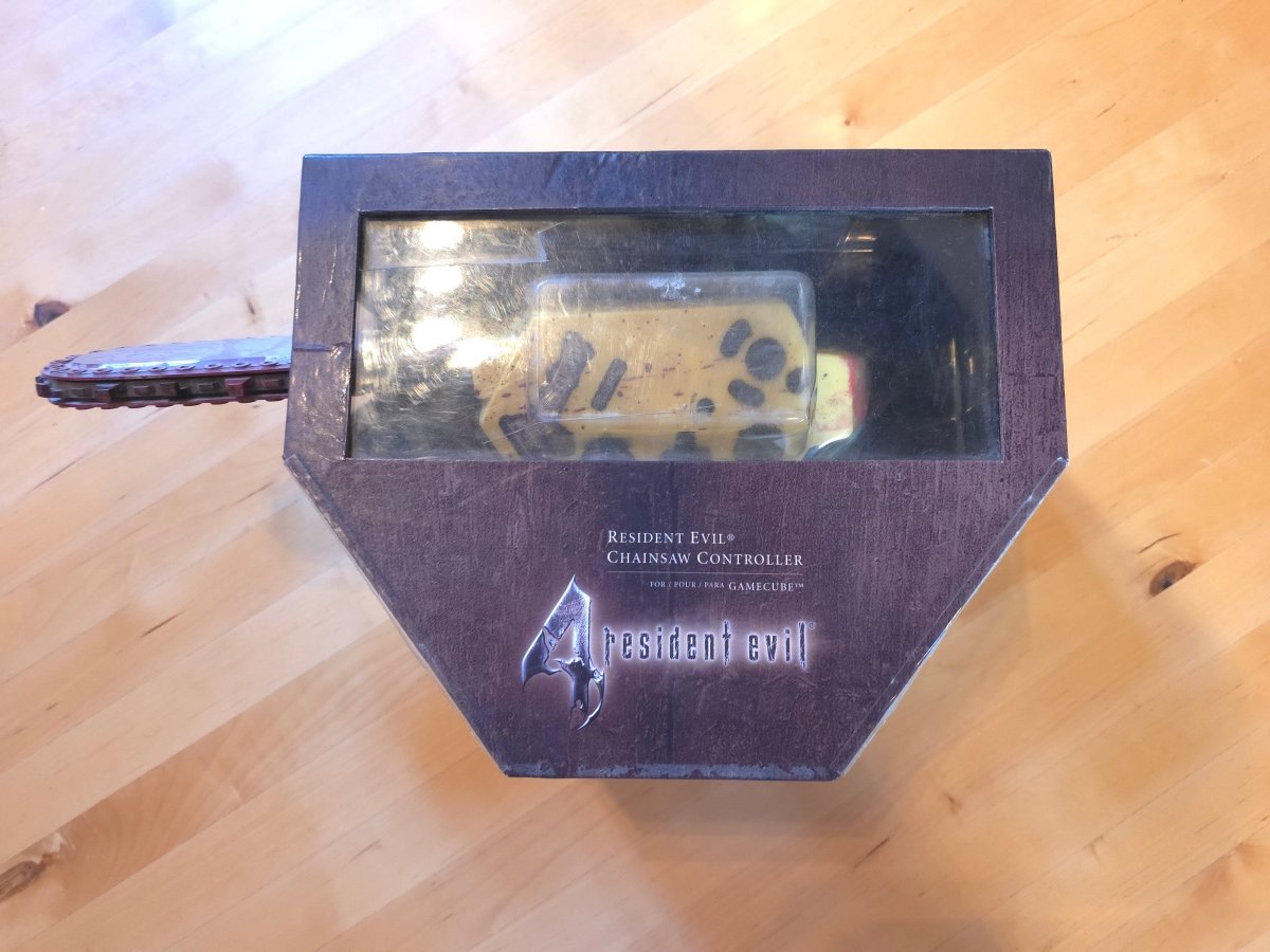 Resident Evil 4: Chainsaw Controller for GameCube (NGC) (PAL) (Komplett/CIB) (Begagnat) - Pennybridge Collectibles